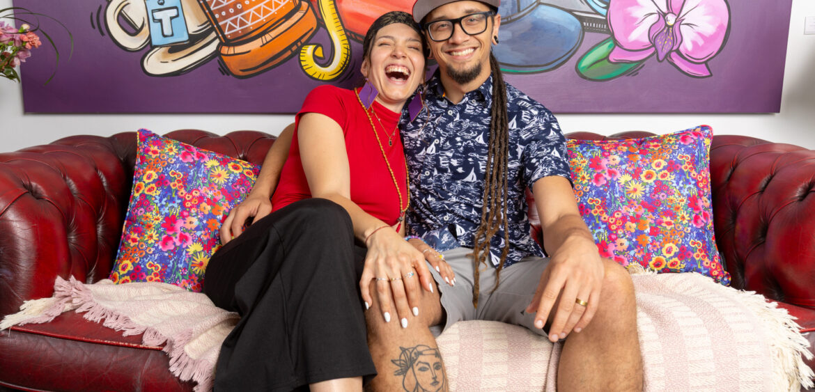 Documentary photograph from Sunset Rumba at WYN317 in Miami, showing live music and gallery activity during the closing reception for Carlos Solano’s exhibition “An Experience of Us.”